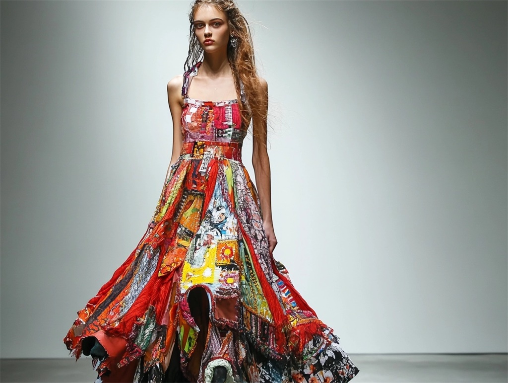 TEMU女裝上新策略解析：五大重點(diǎn)類目與平臺增量探秘